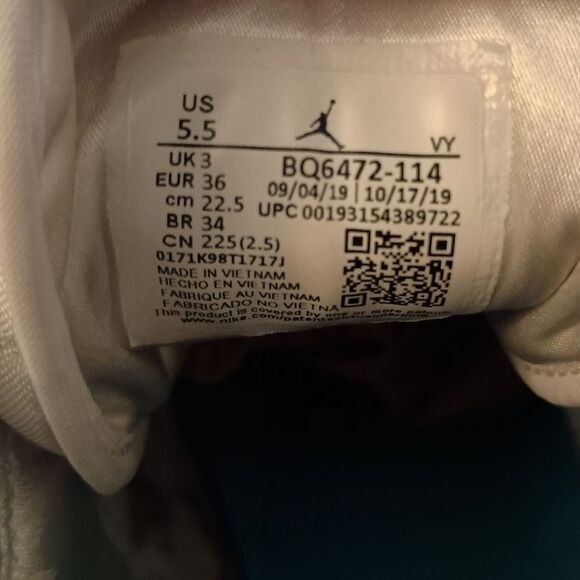 Air Jordan 1 Mid UNC BQ6472-114 White & Blue Sneakers Women’s Sz 5.5 PRE-OWNED - Picture 5 of 6